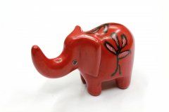 Soška slona červená